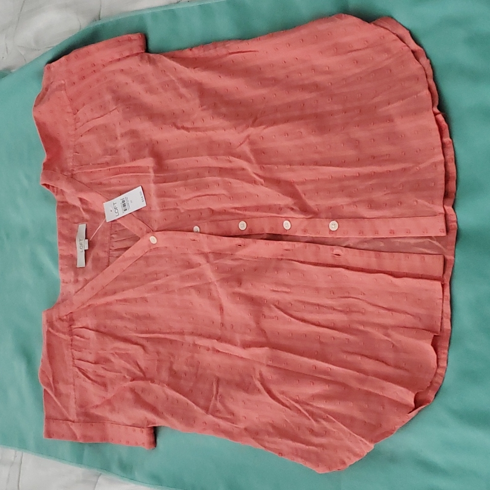 LOFT NWT coral summer top